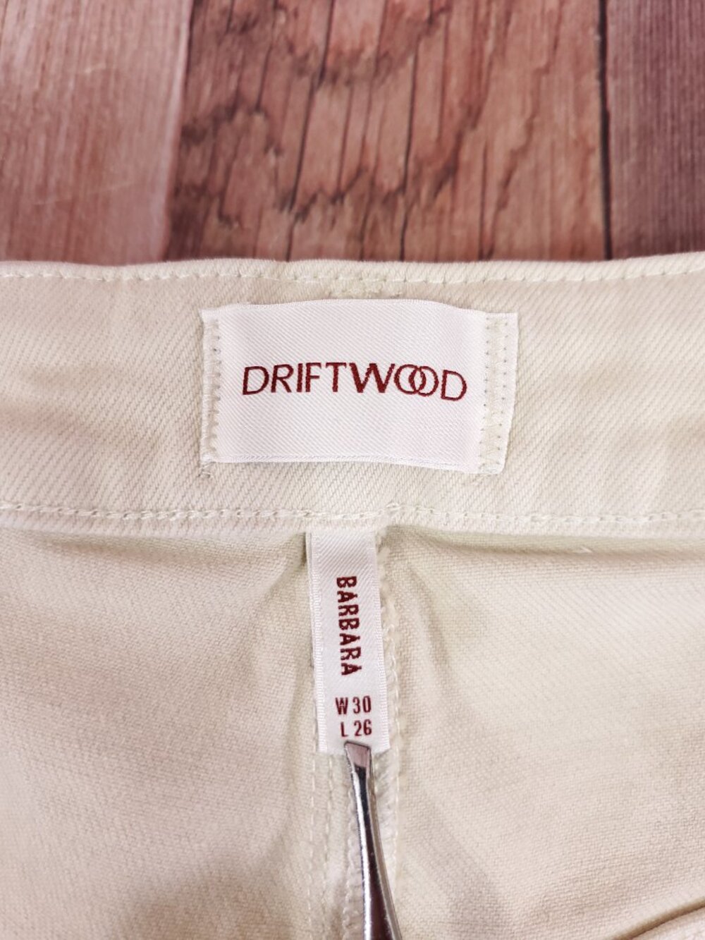 Driftwood Womens 30x26 Barbara Barrel Leg Embroidered Jeans Cream Floral Boho - Picture 9 of 15
